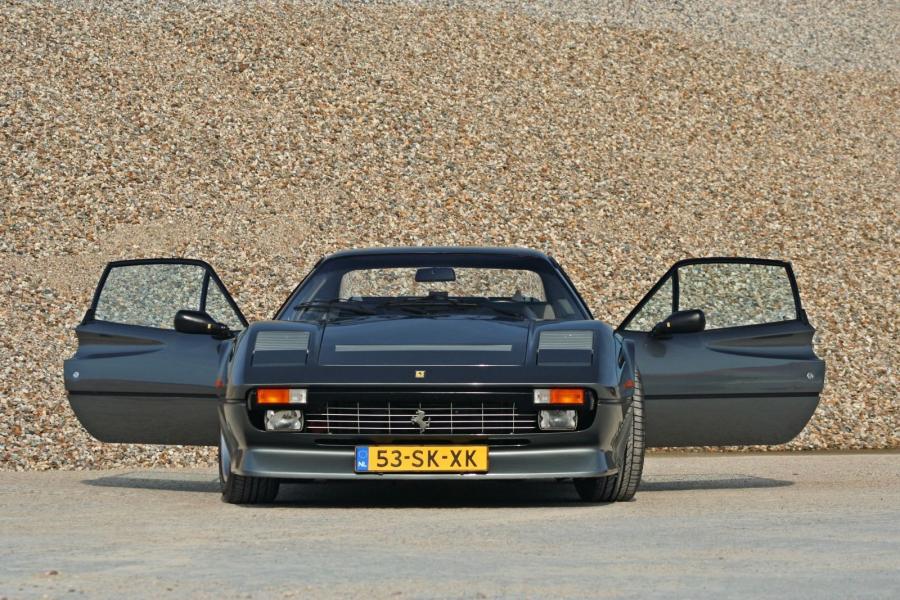  Ferrari 308 GTB Quattrovalvole 1982 года  (фото 39 из 61)